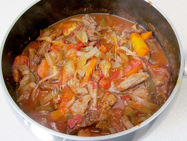 Почти готовое азу по-татарски