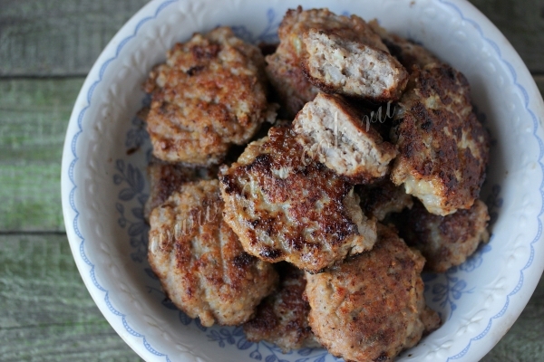 Фото куриных котлет с грецкими орехами