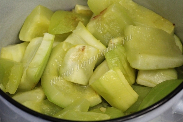 Кабачки запеченные