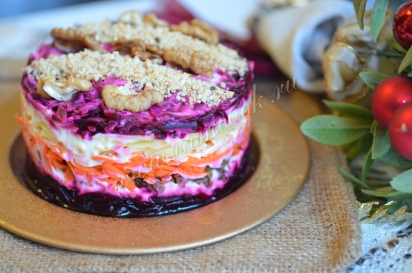 Фото свекольного салата с изюмом