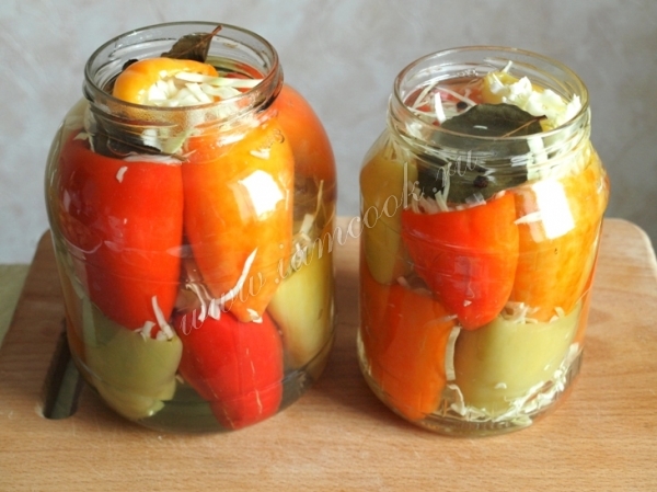 Залить перец рассолом