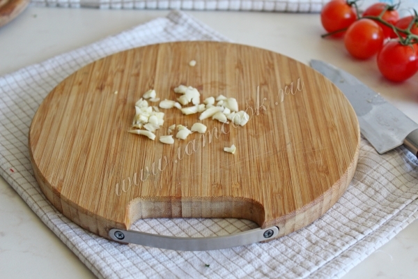 Чеснок порубленный