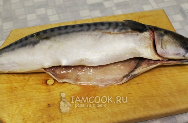 Почистить рыбу