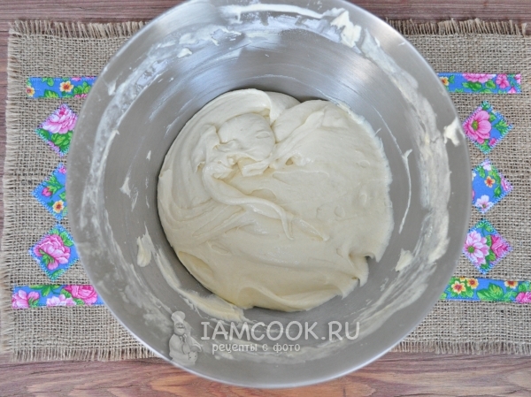 Размешать тесто