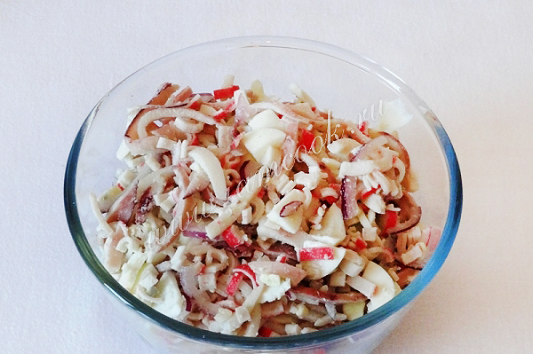 Вкусный кальмаровый салат