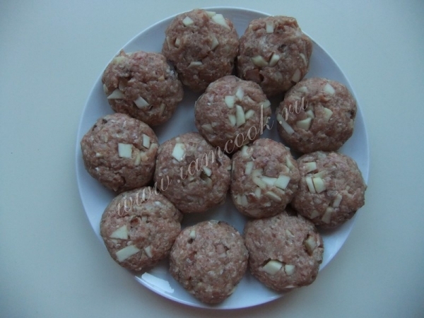 Лепим котлеты