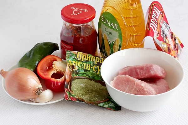 Ингредиенты для тушения мяса по-дунгански