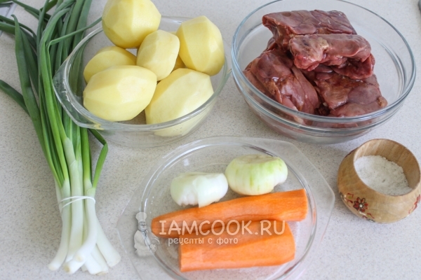 Ингредиенты для куриной печени с картошкой в мультиварке