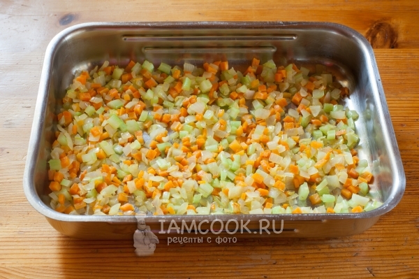 Выложить в форму овощи