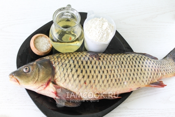 Ингредиенты для жареного сазана