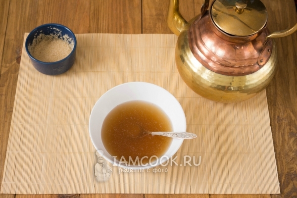 Растворить сахар в воде