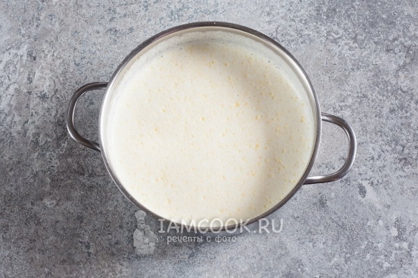 Всыпать кукурузную муку