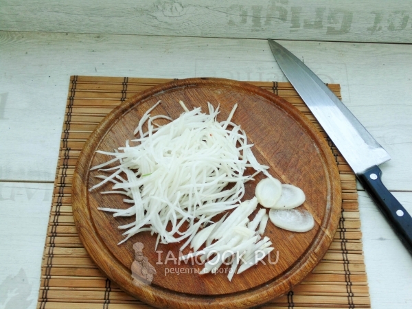 Натереть дайкон