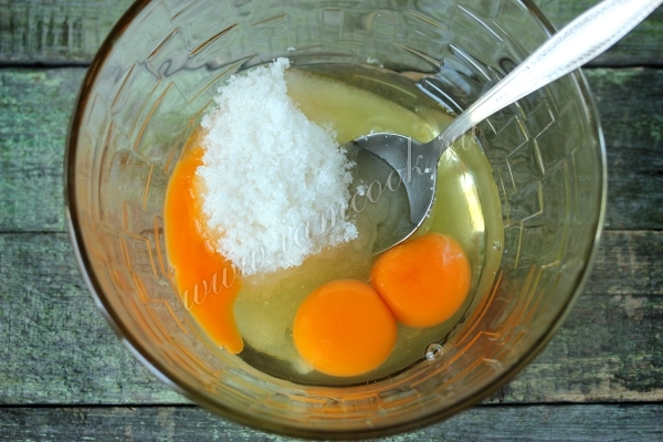 Яйца с сахаром