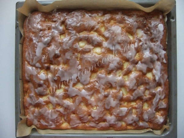 Пирог яблочный по немецки