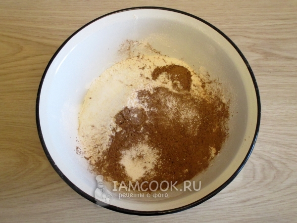 Смешать сухие ингредиенты