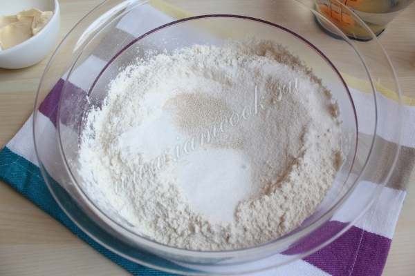 Сухие ингредиенты для теста