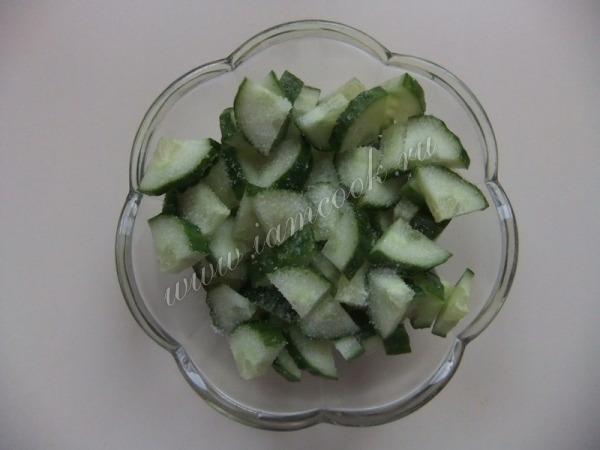 Огурцы с солью