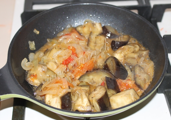 Овощи в сковороде