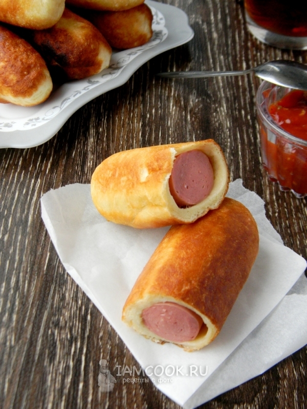 Рецепт сосисок в тесте на сковороде