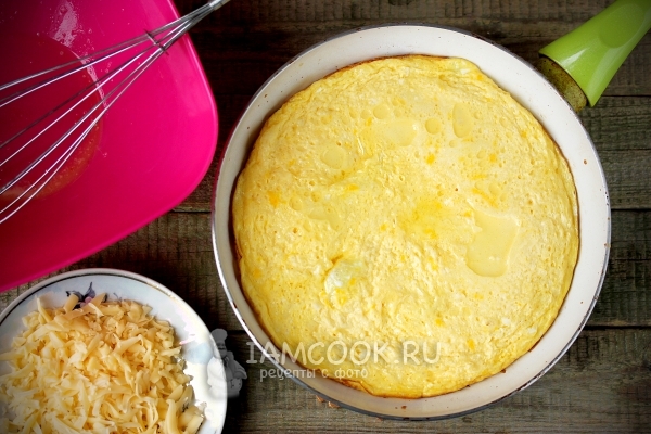 Омлет в сковороде