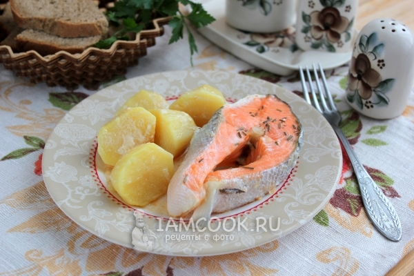 рыба в мультиварке с картошкой