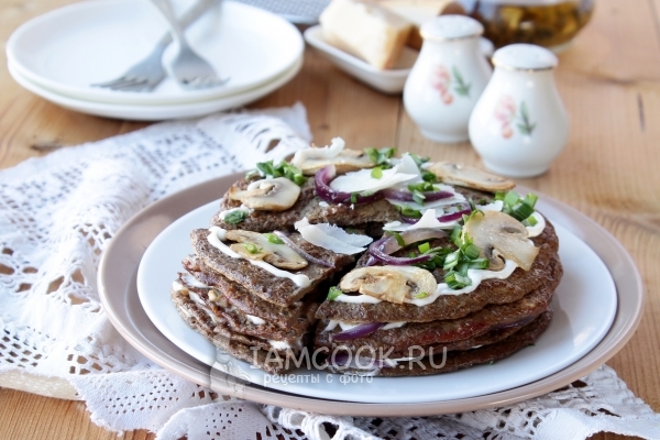 Фото печеночного торта с грибами