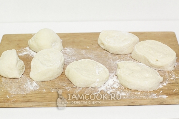 Поделить тесто на части