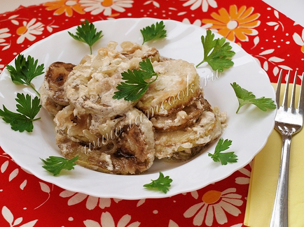 Рецепт кабачков, тушеных в сметане