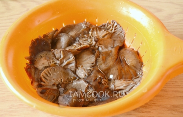 Отварить грибы