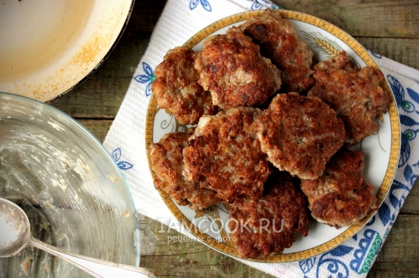 Рецепт котлет из свинины с майонезом и крахмалом