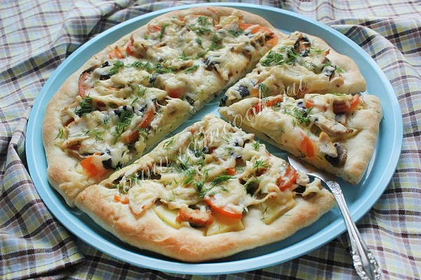 Рецепт гавайской пиццы с курицей и ананасами