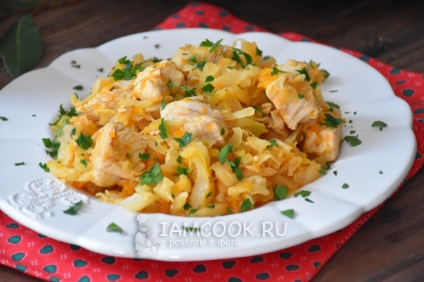 Рецепт тушеной капусты с индейкой