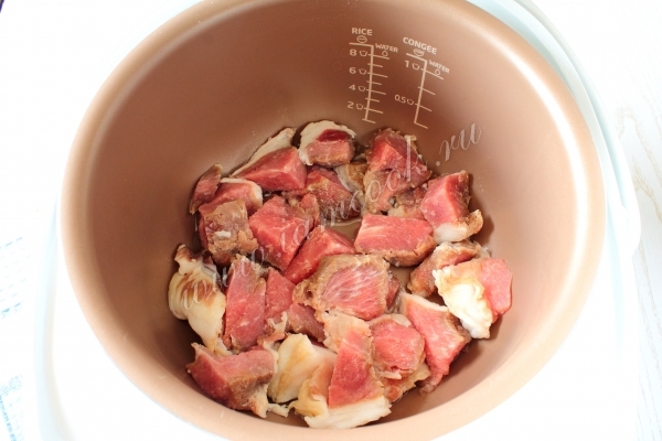 Мясо в мультиварке