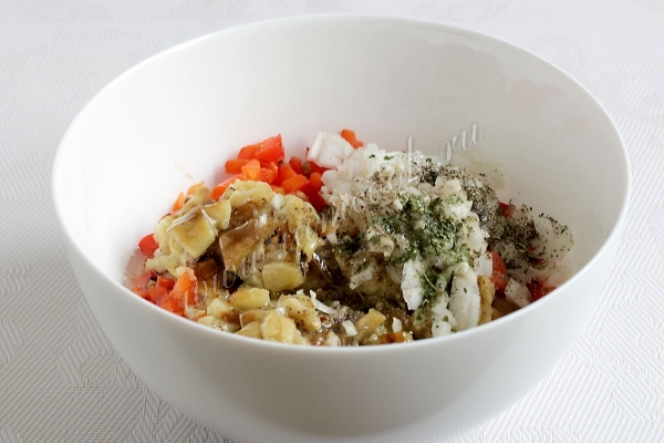 Заправка с чесноком