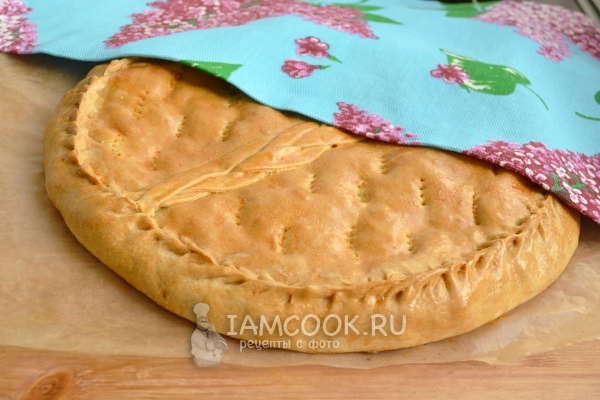 Готовый курник с мясом и картошкой