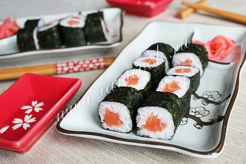 Роллы сяке маки