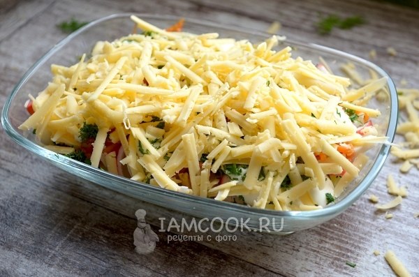 Посыпать сыром