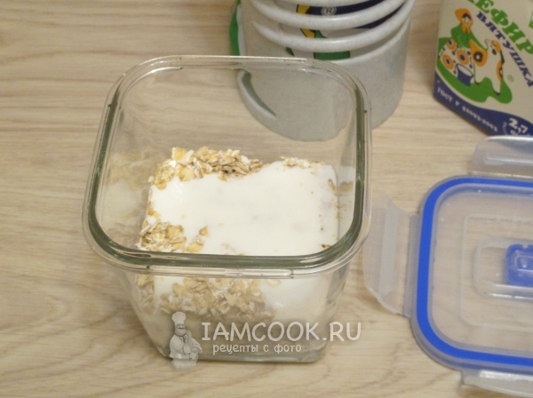 Хлопья с молоком