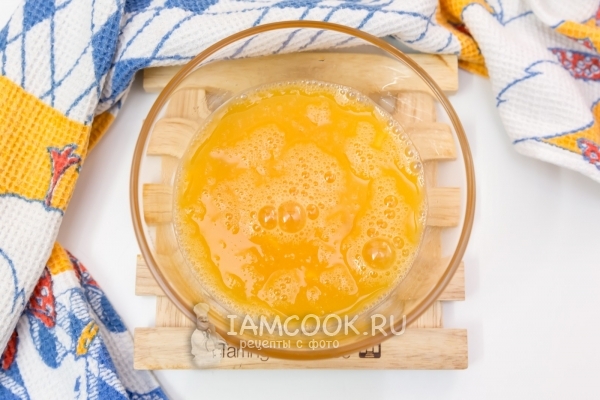 Яйца взбить