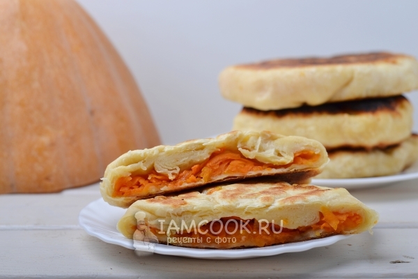 Фото плацинды с тыквой