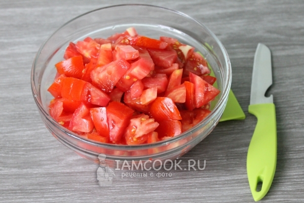 Порезать помидоры
