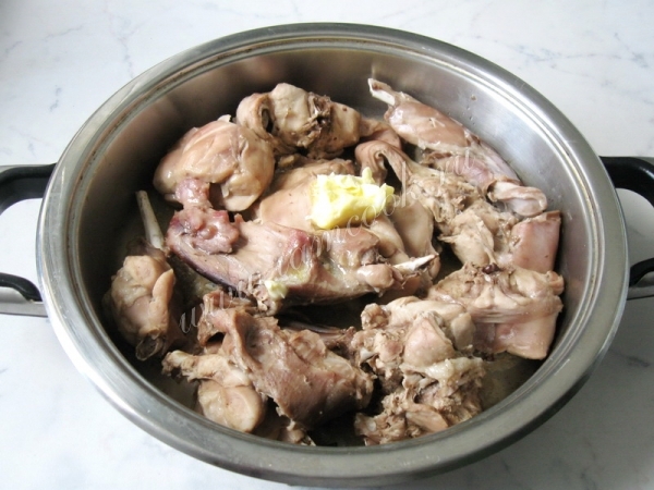 Добавить сливочное масло