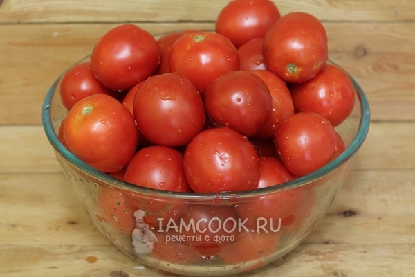 Помыть помидоры