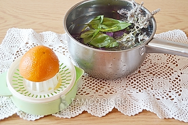 Выжать сок апельсина