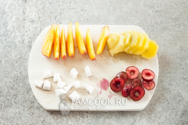 Порезать фрукты