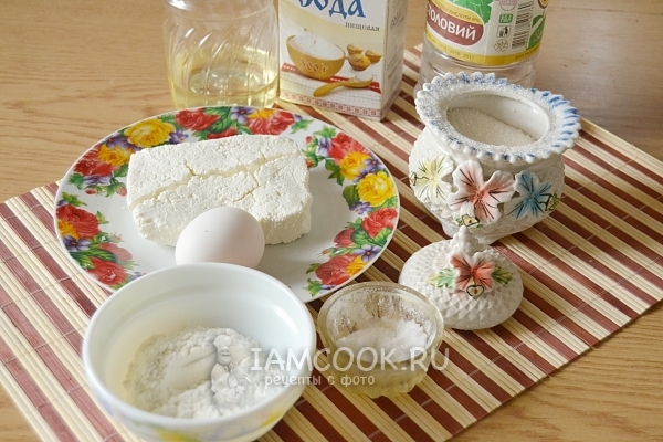 Ингредиенты для сырников из творожной массы