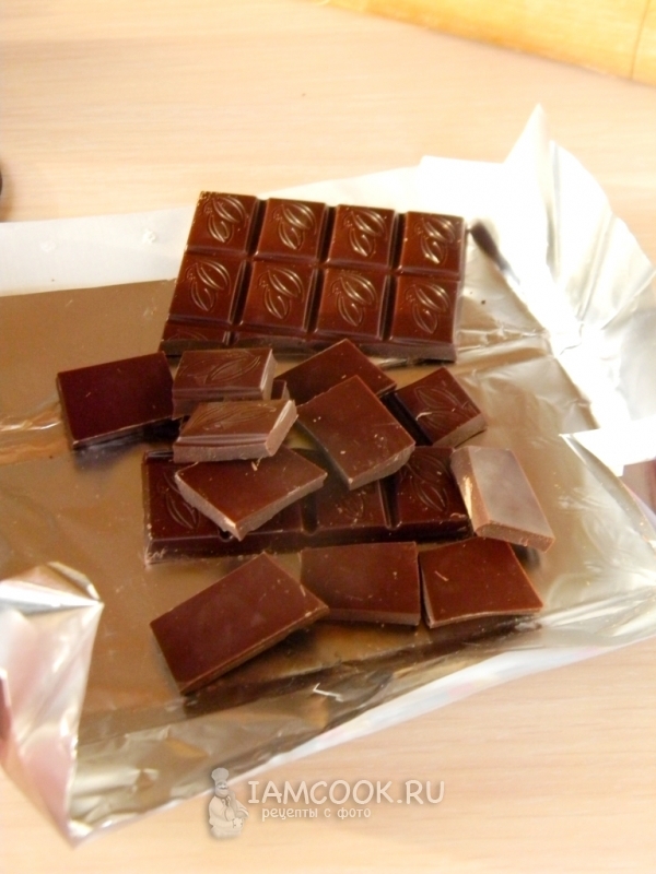 Поломать шоколад на дольки