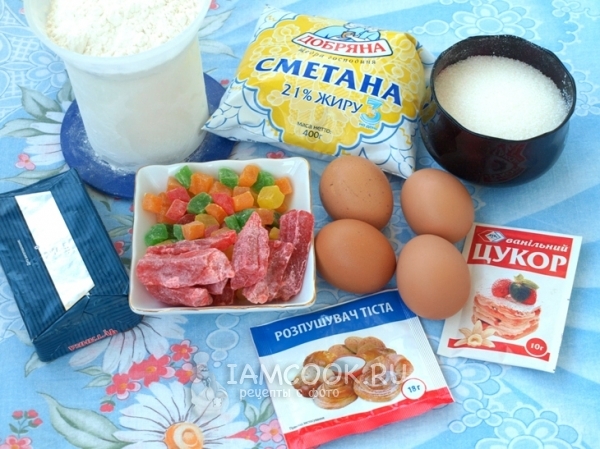Ингредиенты для кекса с цукатами
