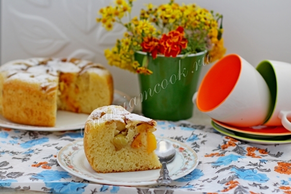 Кусочек пирога на йогурте